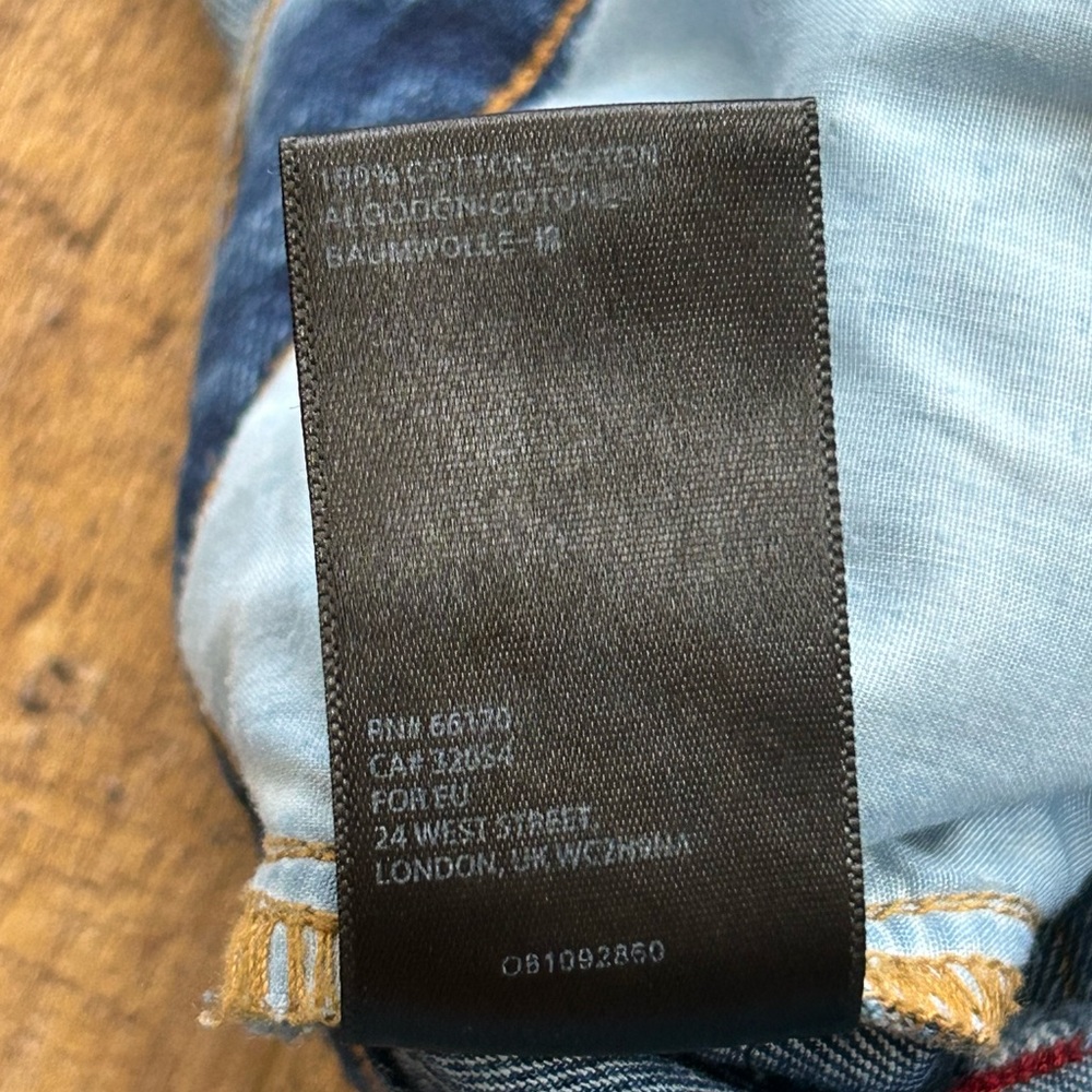 BDG High Rise Mom Jeans - Picture 5 of 7